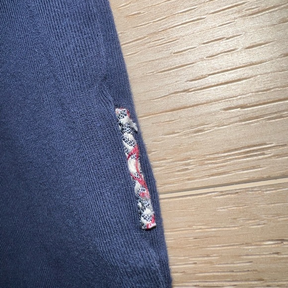 Vintage Burberry t-shirt - Picture 3 of 5